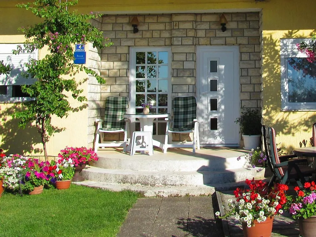 Apartments Renjak Sukošan Horvátország