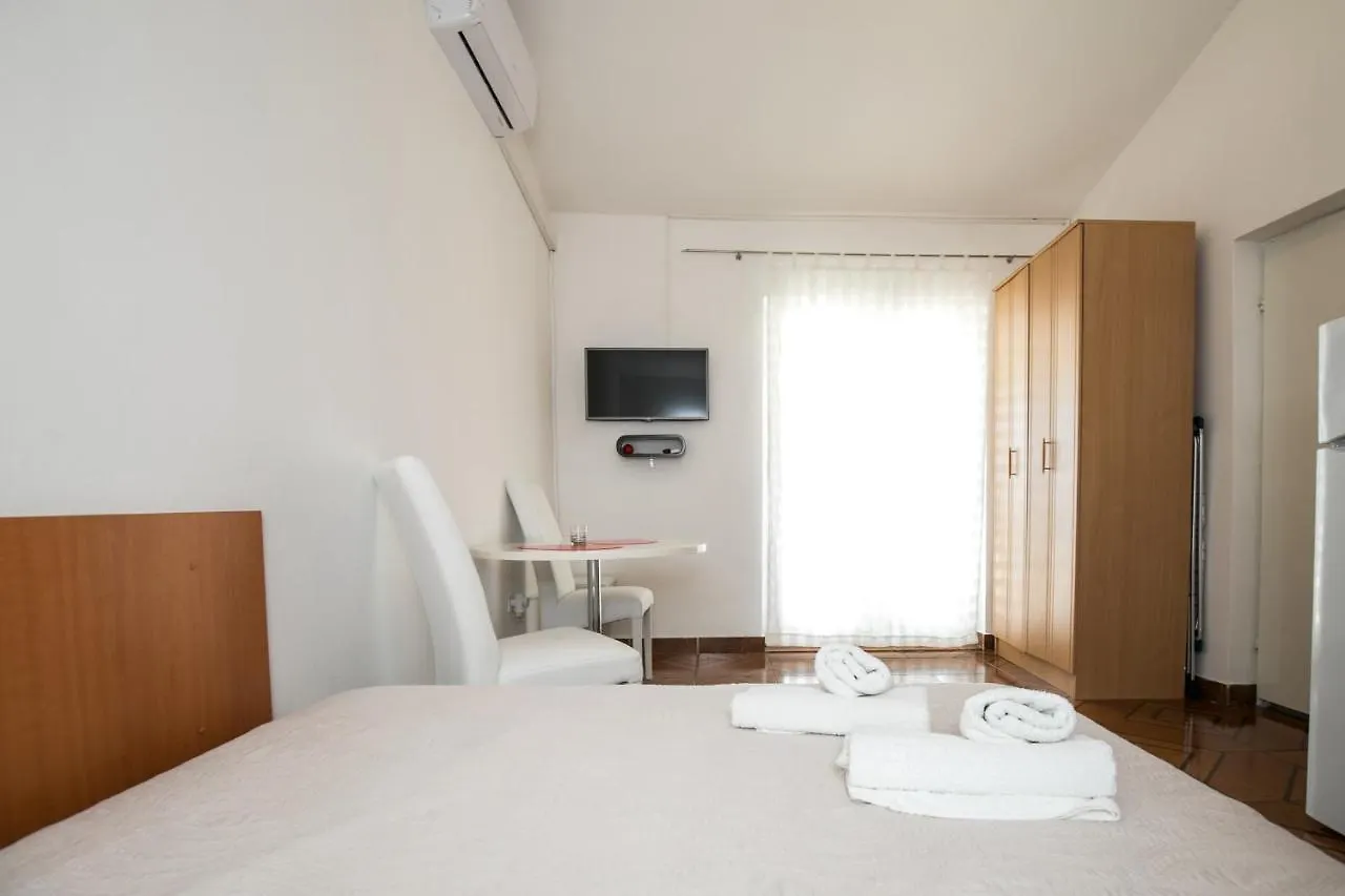 Apartments Renjak Sukošan 0*,